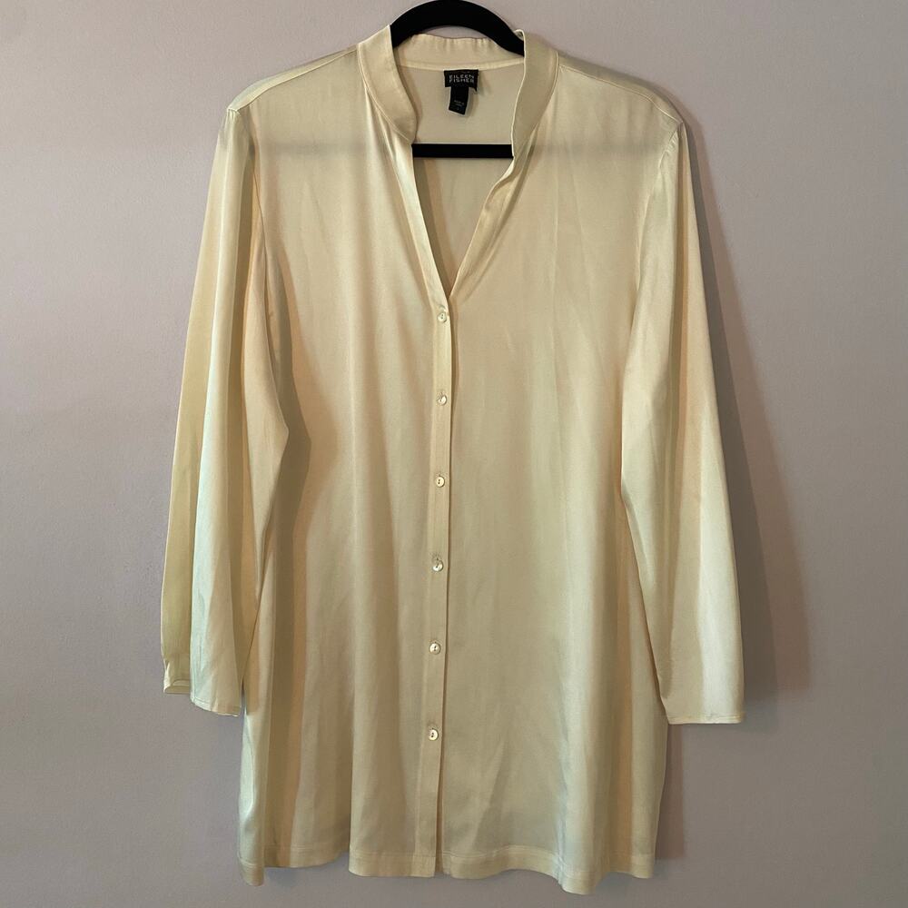 Eileen Fisher Cream Ivory Silk Long Sleeve Button Down Blouse Minimalist Large
